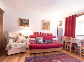 Studio ski-in/ski-out à Montgenèvre – Balcon sud, cuisine équipée, casier à skis, parking inclus - FR-1-266-91